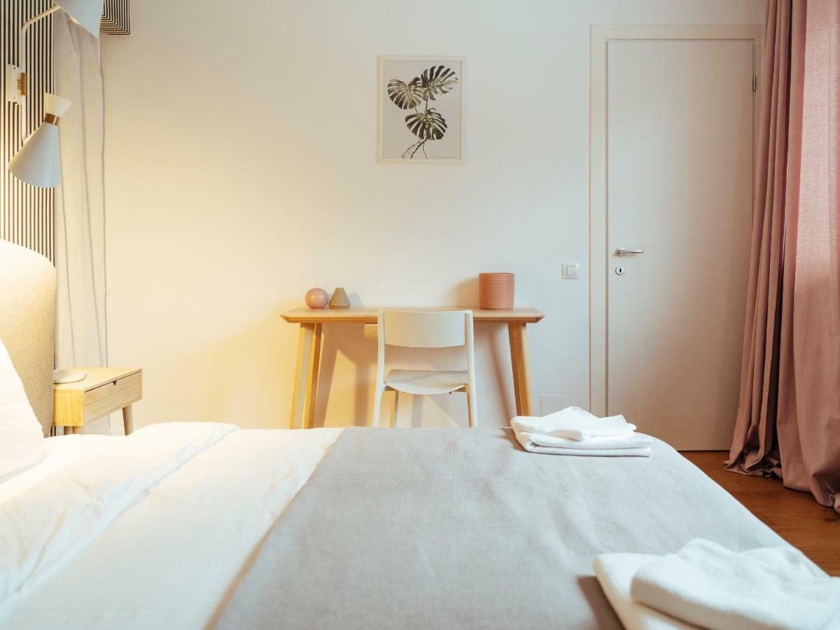 Boutique Luxury Flats - La Maison Du Petit Paris Bukareszt Zewnętrze zdjęcie